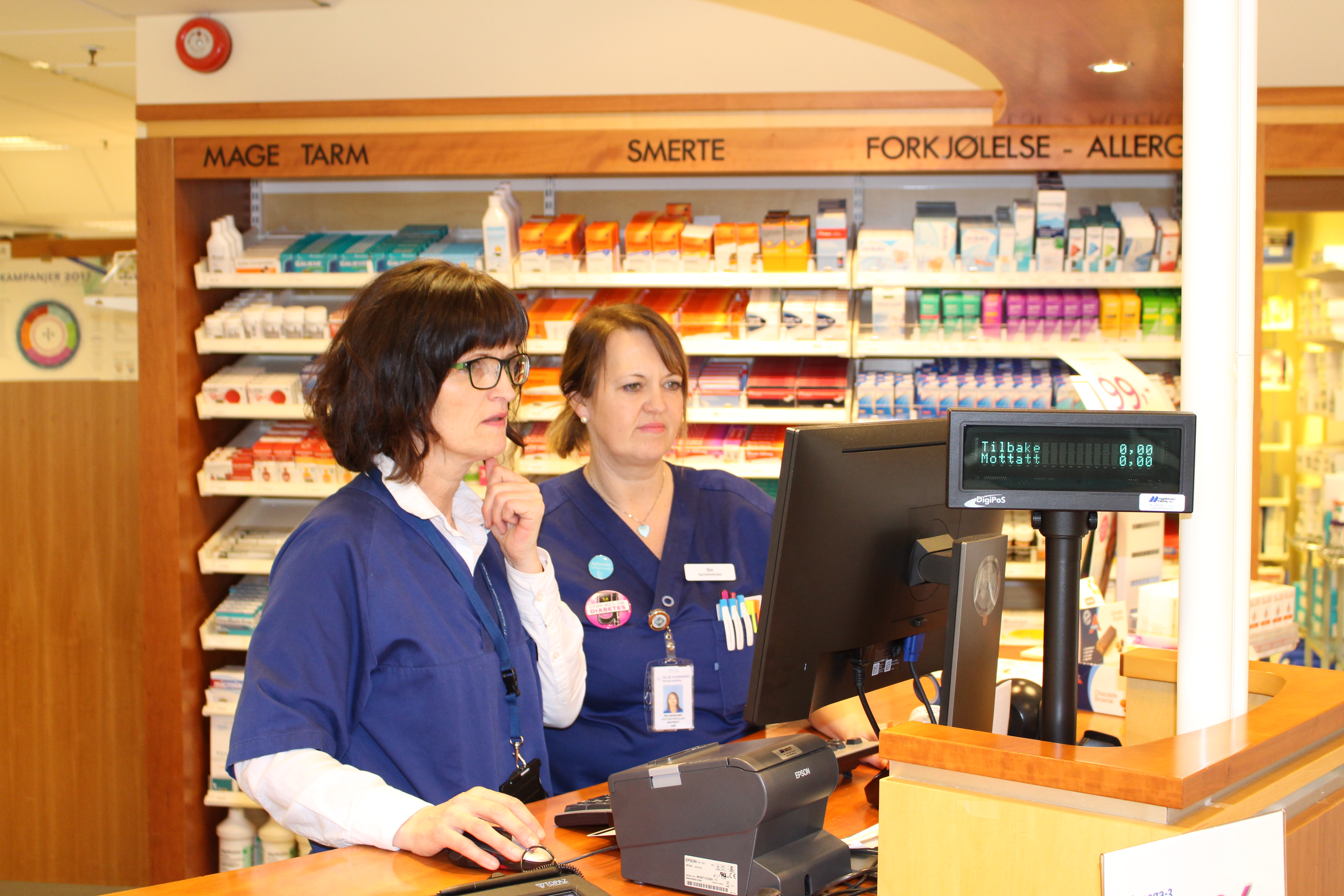 Publikumsavdelingen ved Sjukehusapoteket i Ålesund. Foto. 